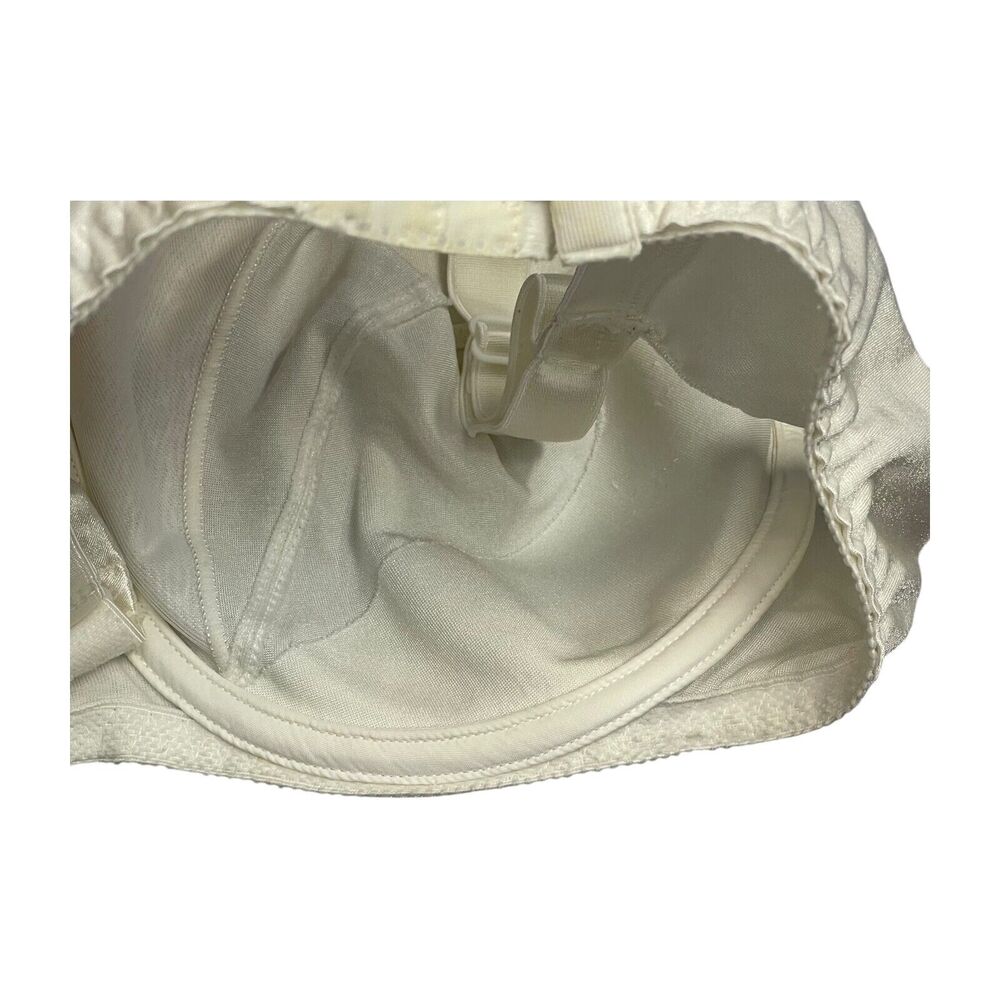 Playtex Secrets Underwire Bra Women's 38D Ivory Adjustable Strap Full Coverage - Picture 3 of 6